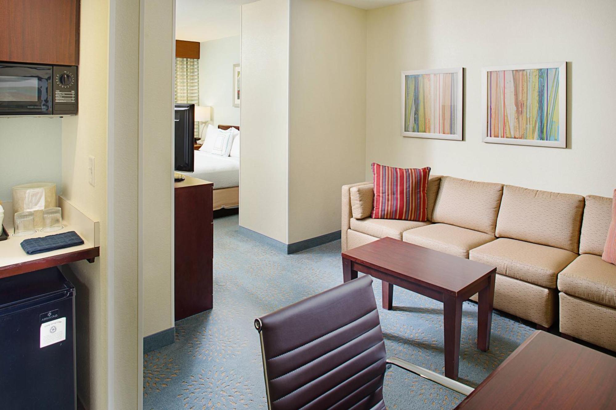 Springhill Suites Manchester-Boston Regional Airport Exterior foto